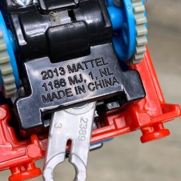 Thomas The Tank Engine Trackmaster 2013 Mattel Train #1 Blue Motorized Works - Picture 9 of 9